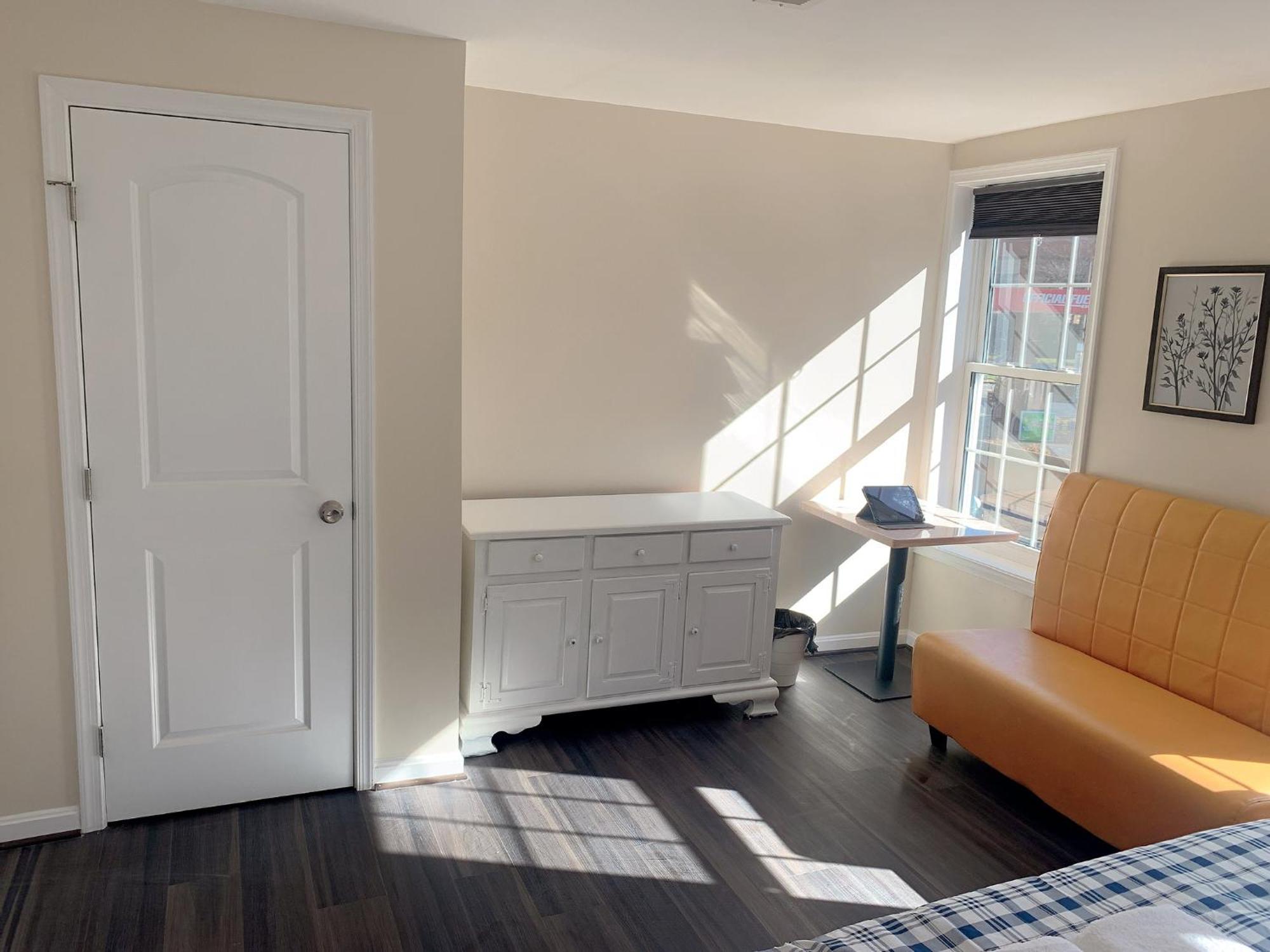 Sweet Bedroom Located Central Of Downtown Baltimore Exterior photo